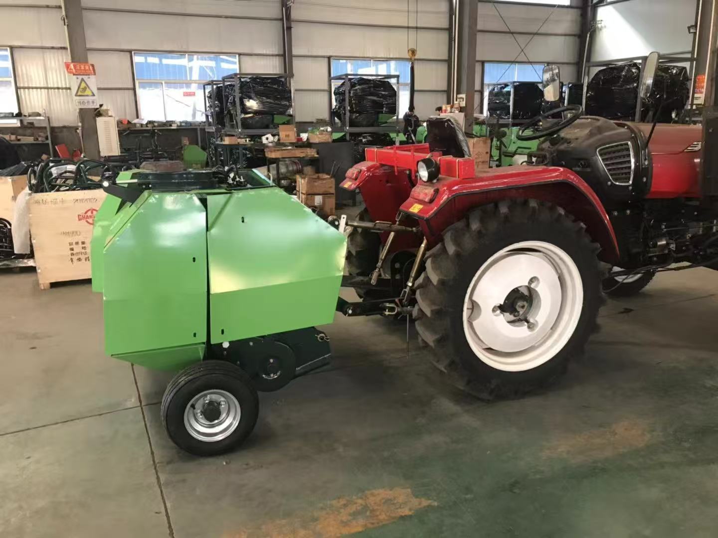 Round Straw Baler